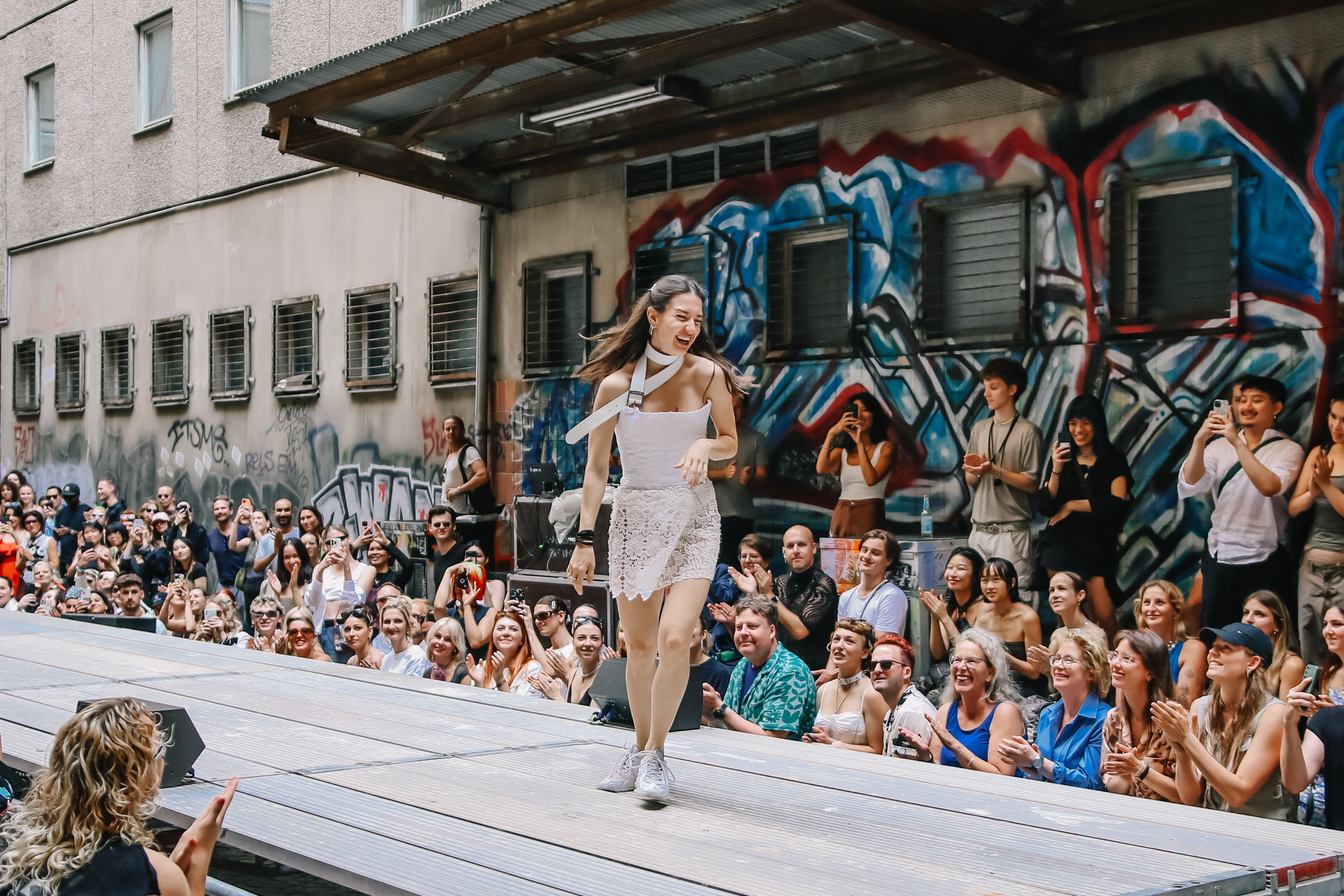 Platte Award Melisa Minca "In Recovery" © Frank Schröder